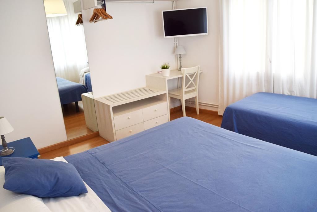 Blue Barcelona Bed & Breakfast Ngoại thất bức ảnh